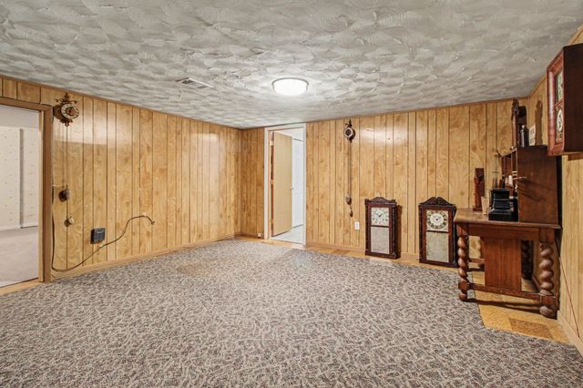 2153 Independence Boulevard, Ann Arbor, MI 48104