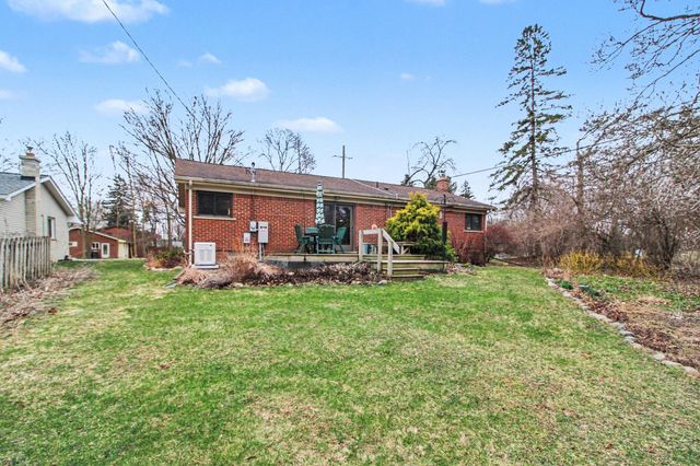 2153 Independence Boulevard, Ann Arbor, MI 48104