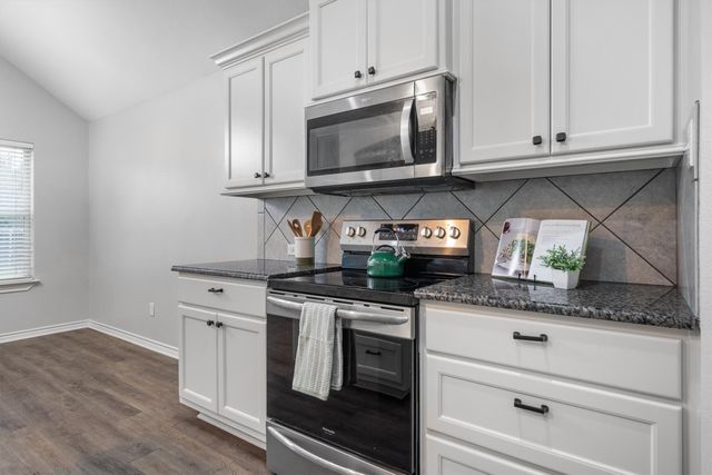 151 Birdsong Lane, Terrell, TX 75160