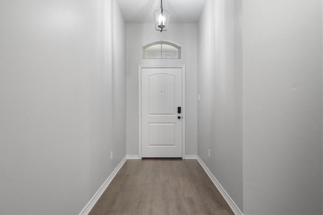 151 Birdsong Lane, Terrell, TX 75160