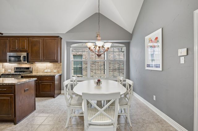 2209 Stonehenge Lane, Lewisville, TX 75056