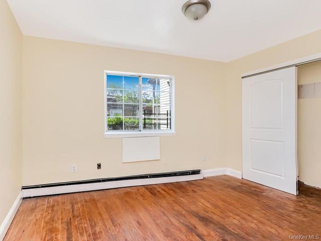 1987 Cruger Avenue, Bronx, NY 10462