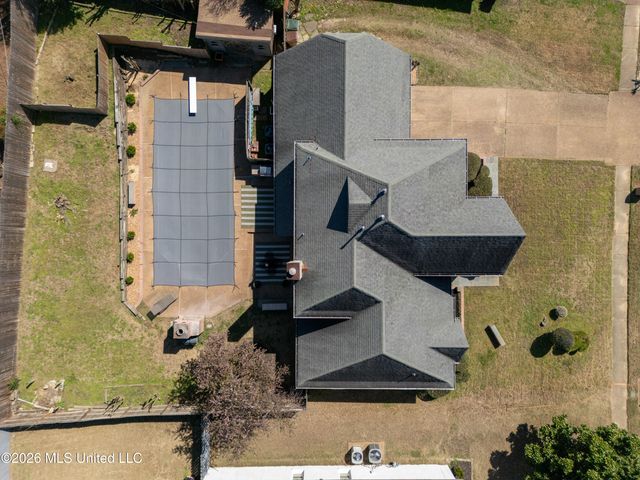 480 W Sanga Circle, Memphis, TN 38018