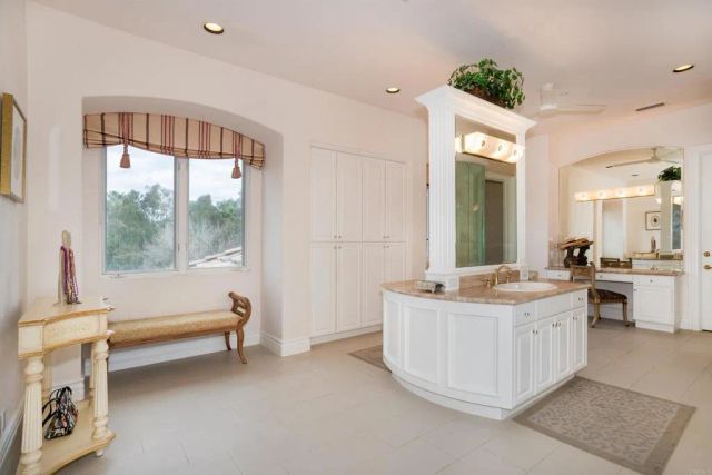 13645 Paseo De La Huerta, Poway, CA 92064