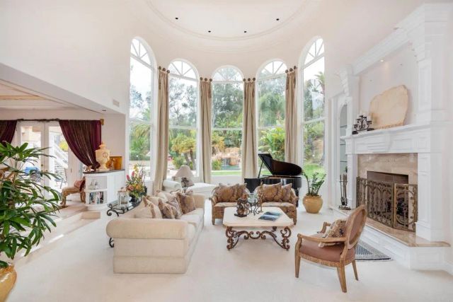 13645 Paseo De La Huerta, Poway, CA 92064