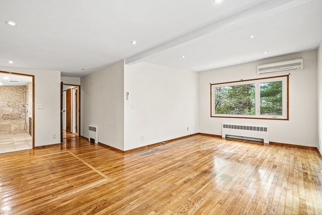 583 Gay St, Westwood, MA 02090