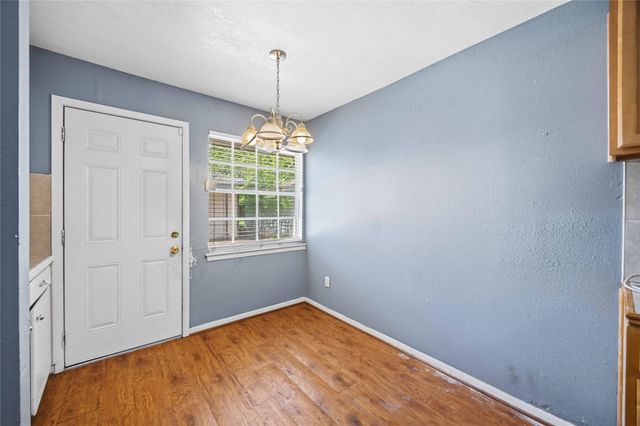 6929 Hoffman Street, Houston, TX 77028