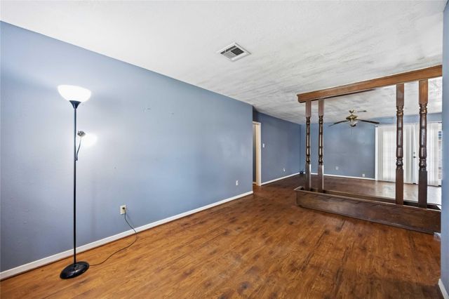 6929 Hoffman Street, Houston, TX 77028