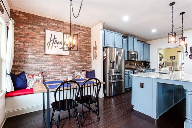 211 Abernathy Way, Acworth, GA 30102