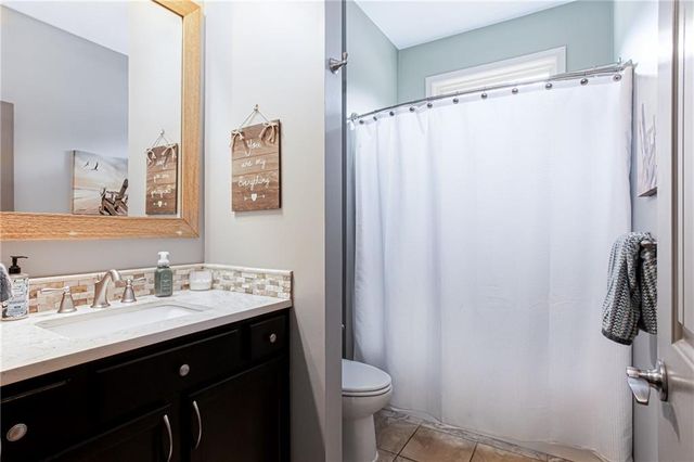 211 Abernathy Way, Acworth, GA 30102