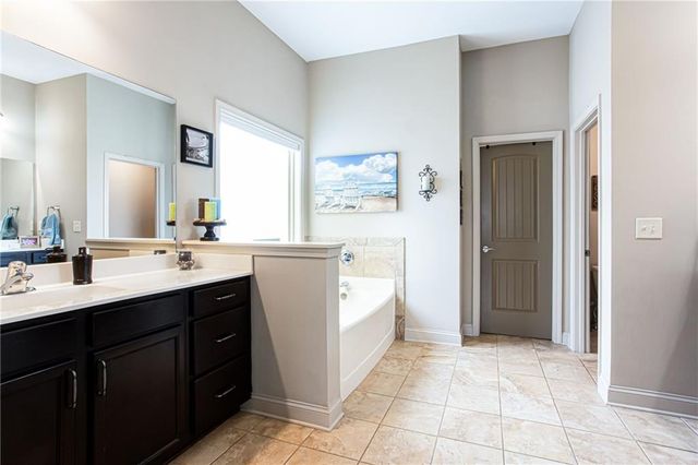 211 Abernathy Way, Acworth, GA 30102