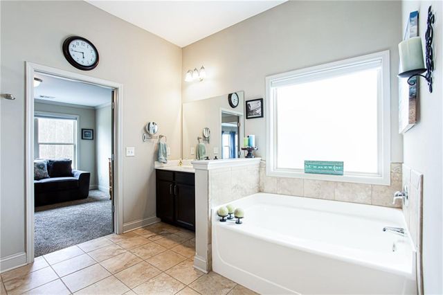 211 Abernathy Way, Acworth, GA 30102