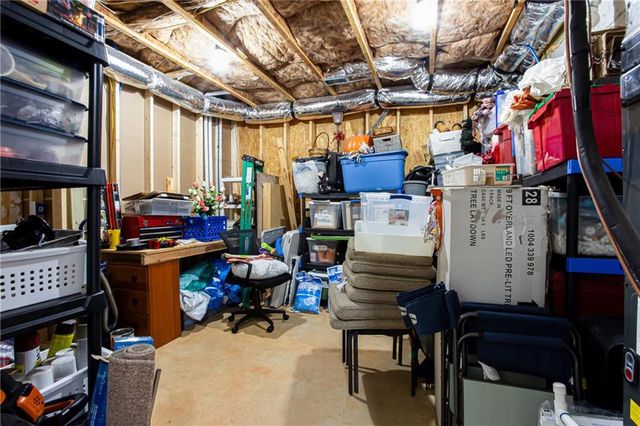 211 Abernathy Way, Acworth, GA 30102