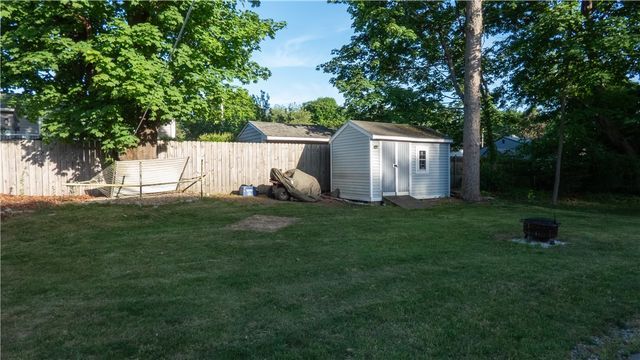 52 Heights Avenue, Warwick, RI 02889