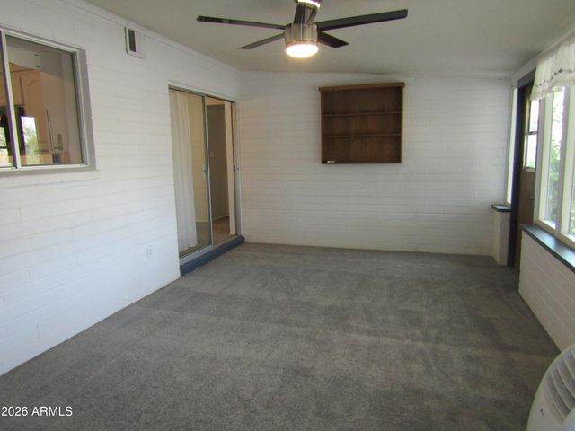 1417 N 67th Street, Mesa, AZ 85205