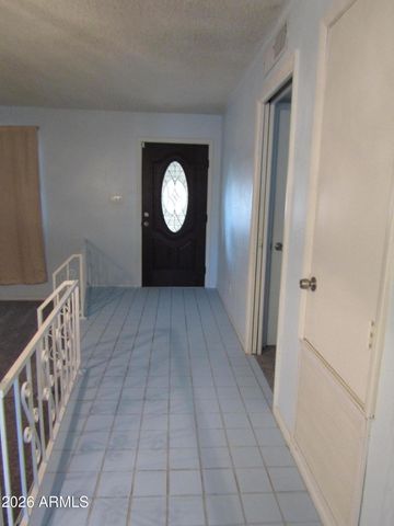 1417 N 67th Street, Mesa, AZ 85205