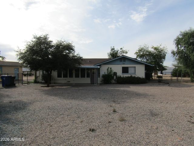 1417 N 67th Street, Mesa, AZ 85205