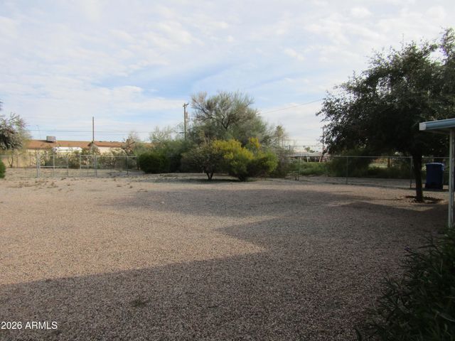 1417 N 67th Street, Mesa, AZ 85205