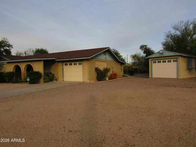 1417 N 67th Street, Mesa, AZ 85205