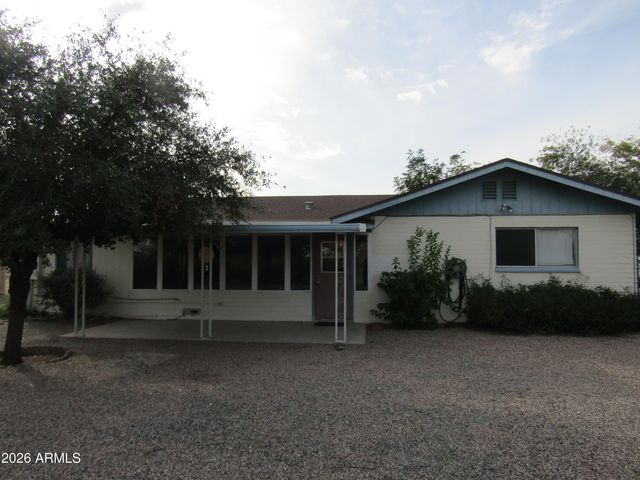 1417 N 67th Street, Mesa, AZ 85205