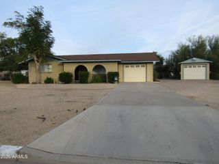 1417 N 67th Street, Mesa, AZ 85205