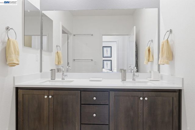 5680 Central Pkwy 201, Dublin, CA 94568