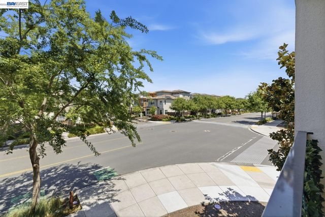 5680 Central Pkwy 201, Dublin, CA 94568