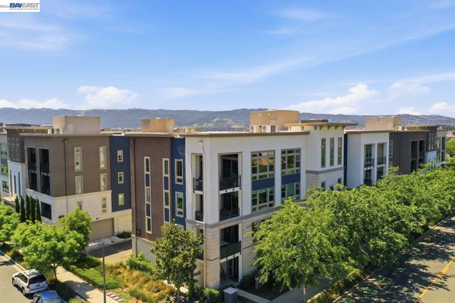 5680 Central Pkwy 201, Dublin, CA 94568