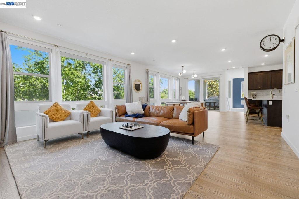 5680 Central Pkwy 201, Dublin, CA 94568