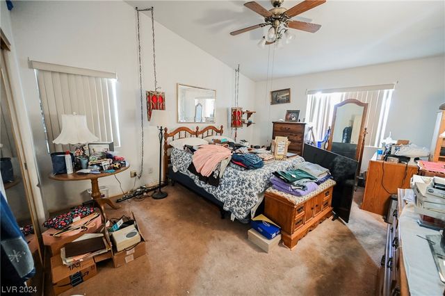 6092 Golden Nectar Way, Las Vegas, NV 89142