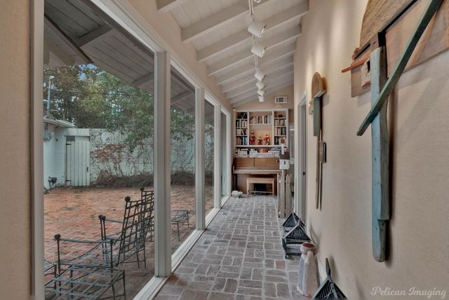 514 Pierremont Circle, Shreveport, LA 71106