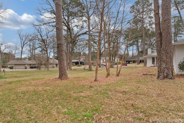 514 Pierremont Circle, Shreveport, LA 71106