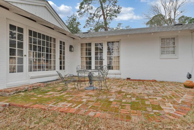 514 Pierremont Circle, Shreveport, LA 71106