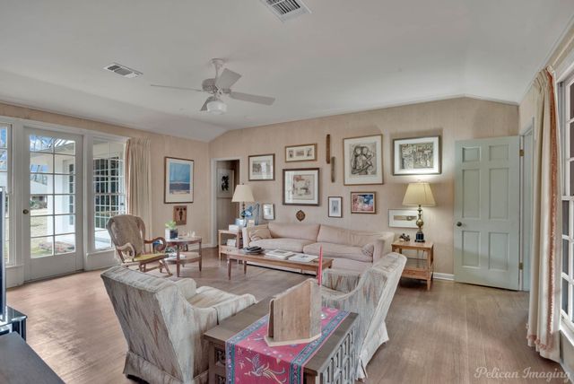 514 Pierremont Circle, Shreveport, LA 71106