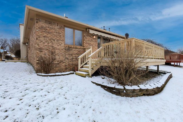 47338 Hunters Chase Drive, Macomb, MI 48042