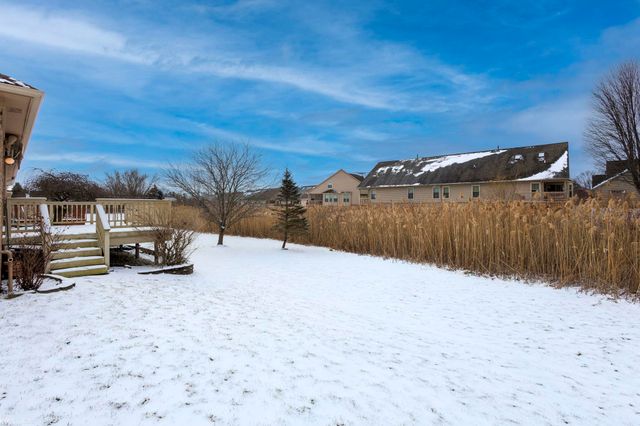 47338 Hunters Chase Drive, Macomb, MI 48042