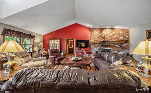 1819 Madison 234, Fredericktown, MO 63645