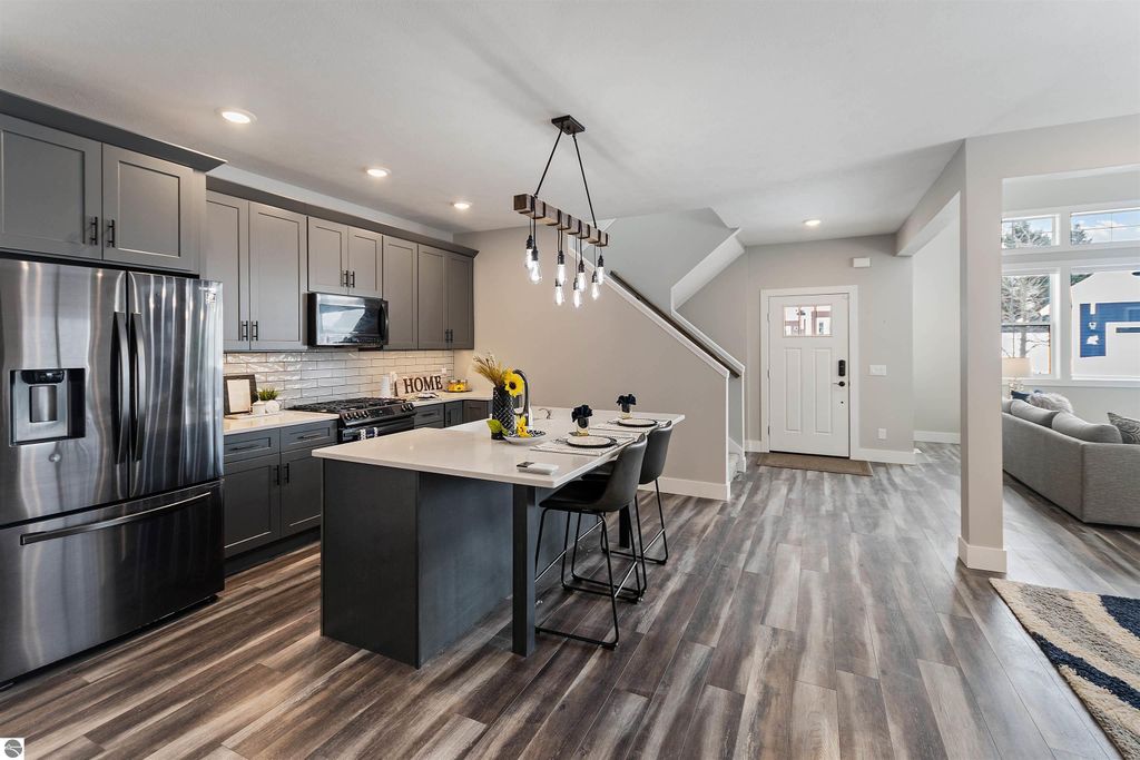 Image 16 of property listing at 11613 Whittington Street # 3, Traverse City, MI 49684