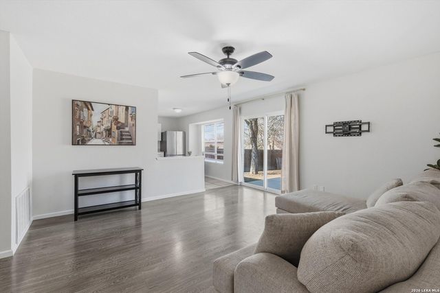 3409 Cliffside Dr, Schertz, TX 78108