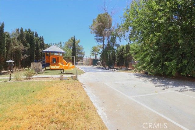 31582 Clay River Road, Barstow, CA 92311