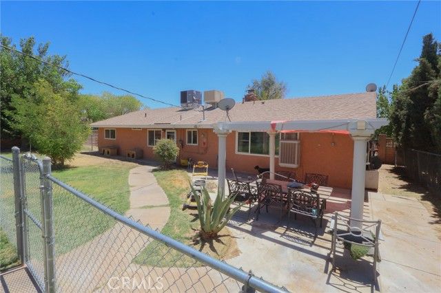 31582 Clay River Road, Barstow, CA 92311
