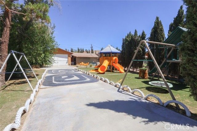 31582 Clay River Road, Barstow, CA 92311