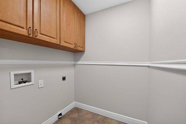 4570 HIDDEN RIVER ROAD, Sarasota, FL 34240