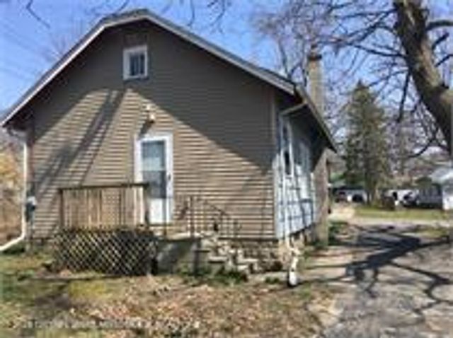 1134 S Holmes Street, Lansing, MI 48912