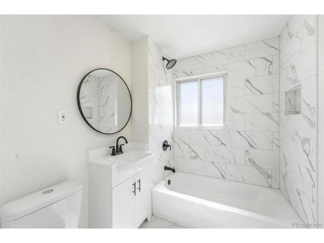 3137 Ursula St, Aurora, CO 80011