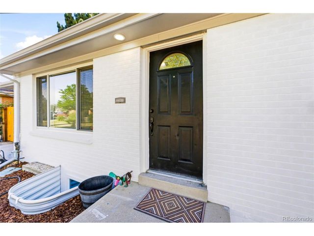 3137 Ursula St, Aurora, CO 80011