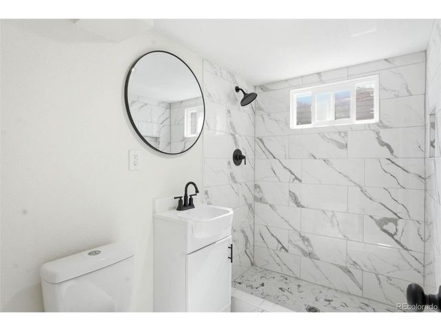 3137 Ursula St, Aurora, CO 80011