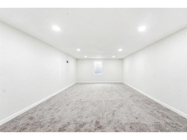 3137 Ursula St, Aurora, CO 80011