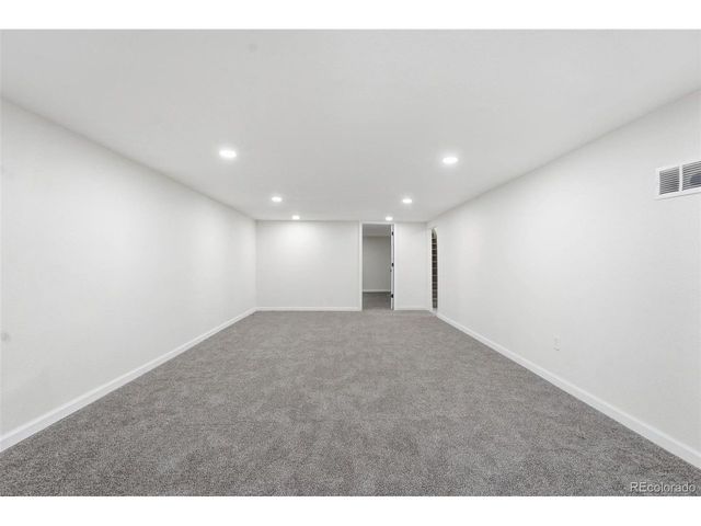 3137 Ursula St, Aurora, CO 80011