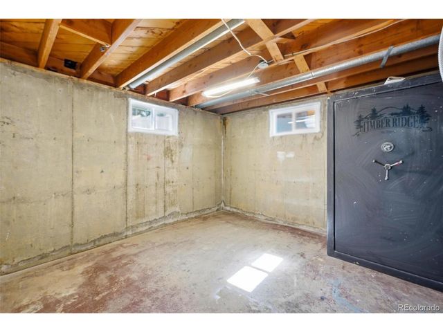 3137 Ursula St, Aurora, CO 80011